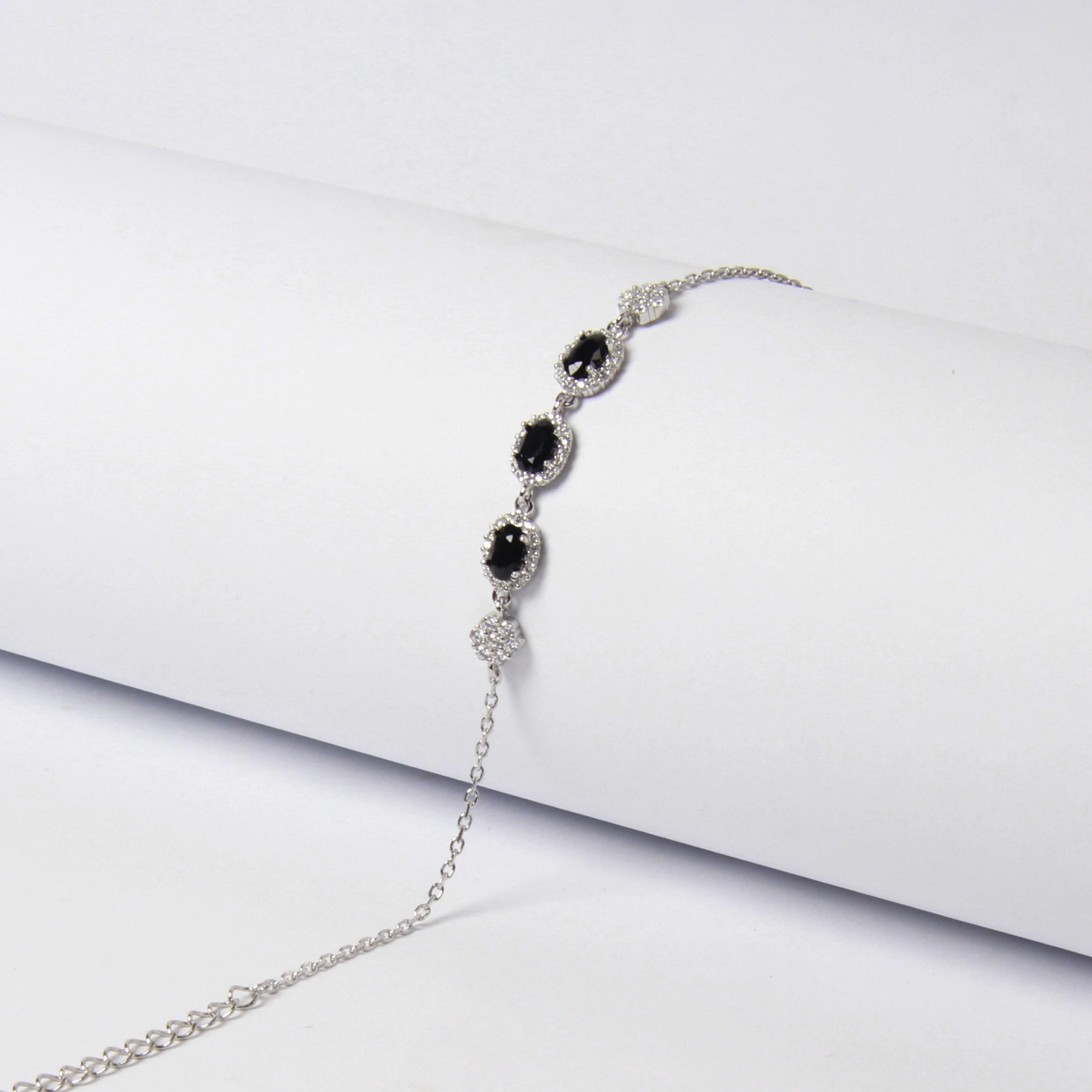 Dujan Silver Bracelet