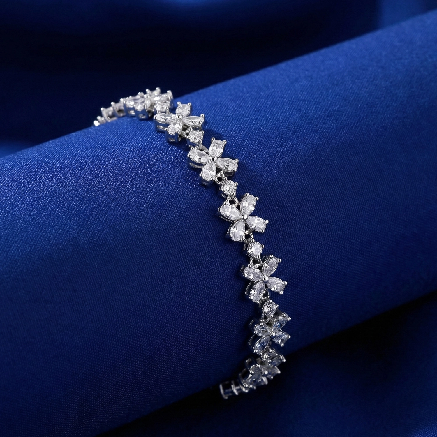 Jouri Silver Bracelet