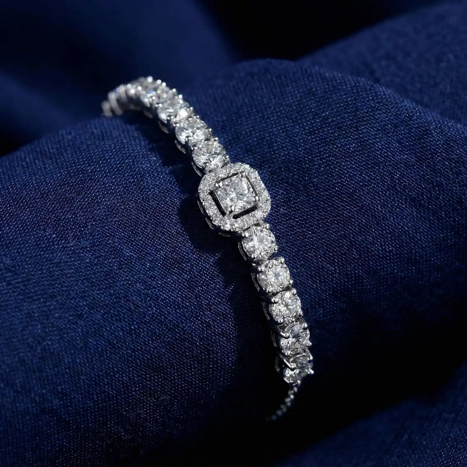 Majesta Silver Bracelet